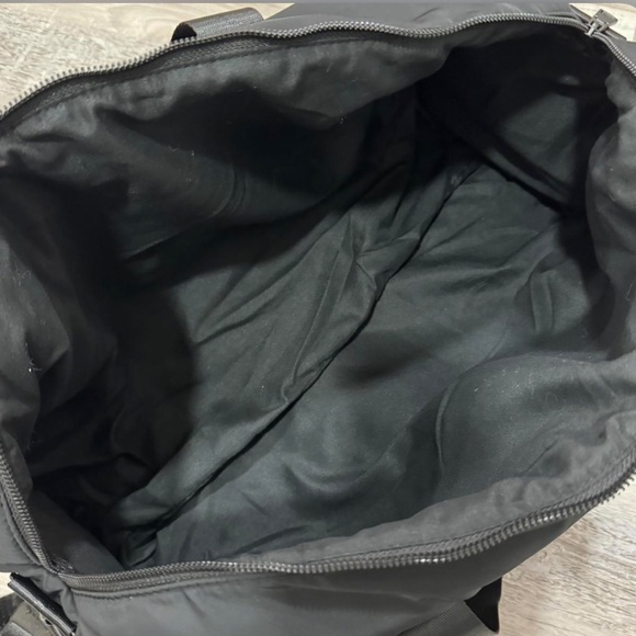 CK / Calvin Klein Puffed Men weekend duffle bag - Picture 4 of 6